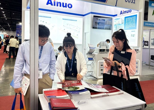 A notícia a mais atrasada da empresa aproximadamente KHJ Apresenta Soluções Inovadoras de Fitas Adesivas na NEPCON Tailândia, Atraindo Forte Interesse dos Visitantes